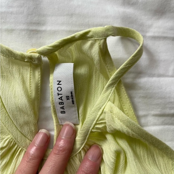 Aritzia Babaton Halter Top - Picture 3 of 3